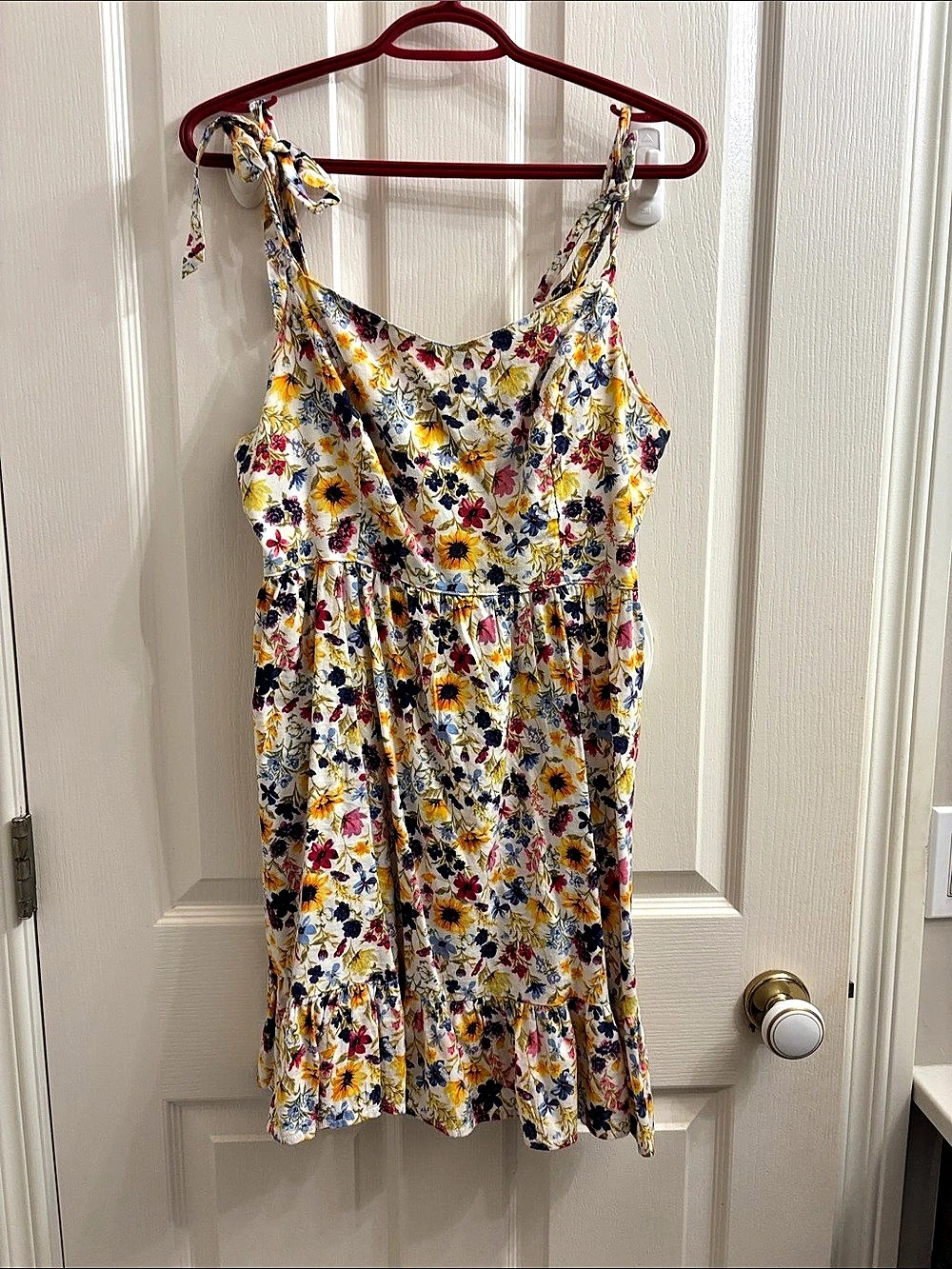 Tie-Shoulder Floral Cami Sun Dress Mini Dress with pockets